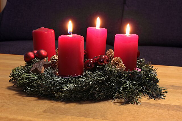 Advent Wreath as Spiritual Practice – Julie Henkener – Integrating ...